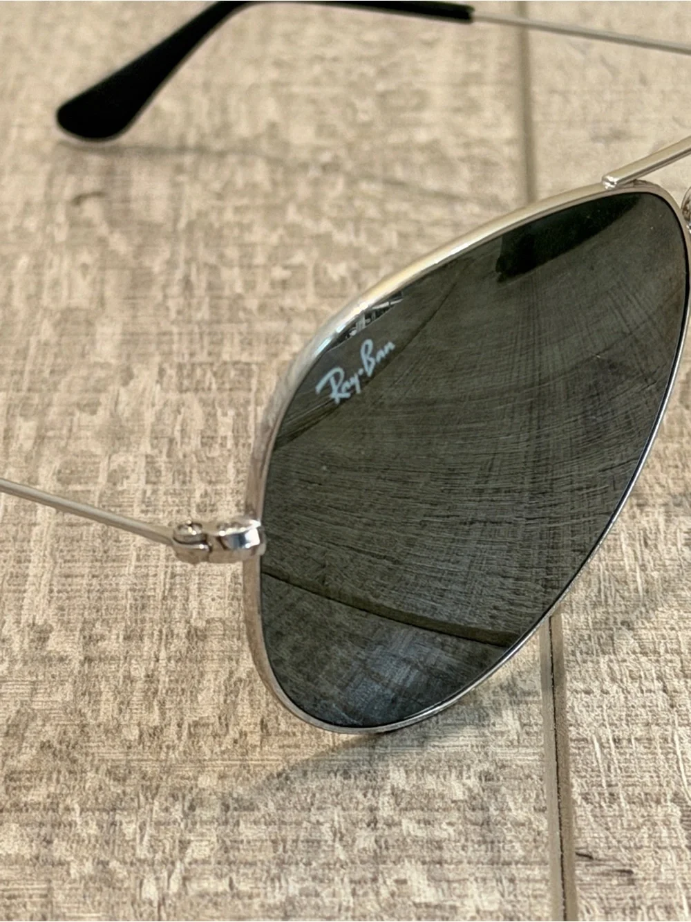 Ray-Ban classic ray